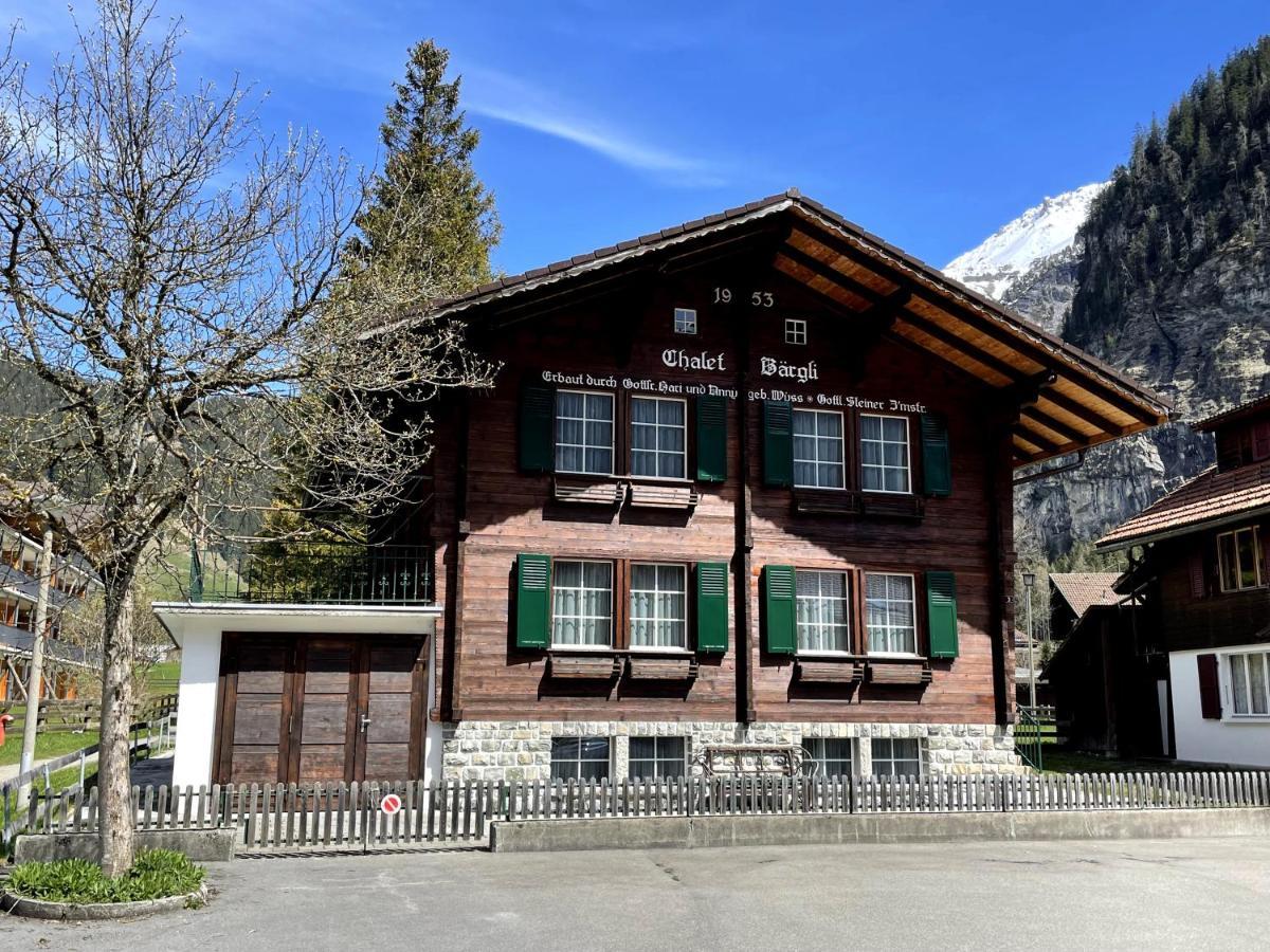 Familienferien Im Chalet Baergli カンデルシュテッグ エクステリア 写真
