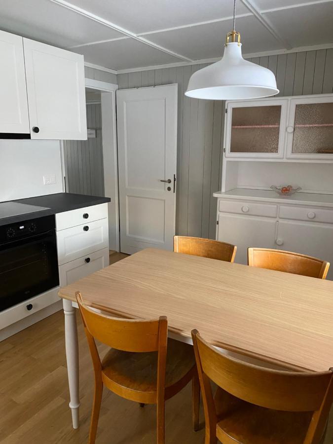 Familienferien Im Chalet Baergli カンデルシュテッグ エクステリア 写真