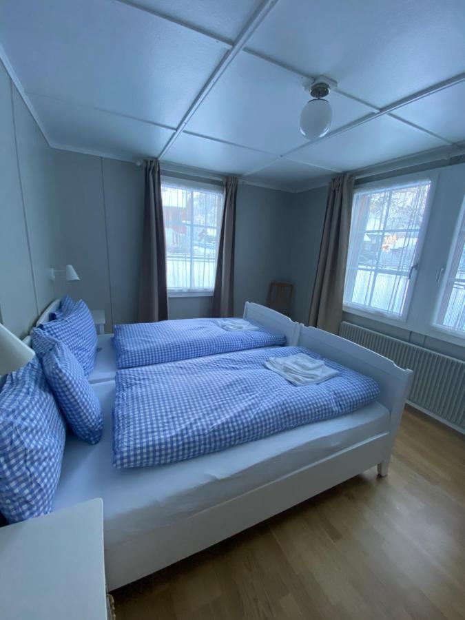 Familienferien Im Chalet Baergli カンデルシュテッグ エクステリア 写真