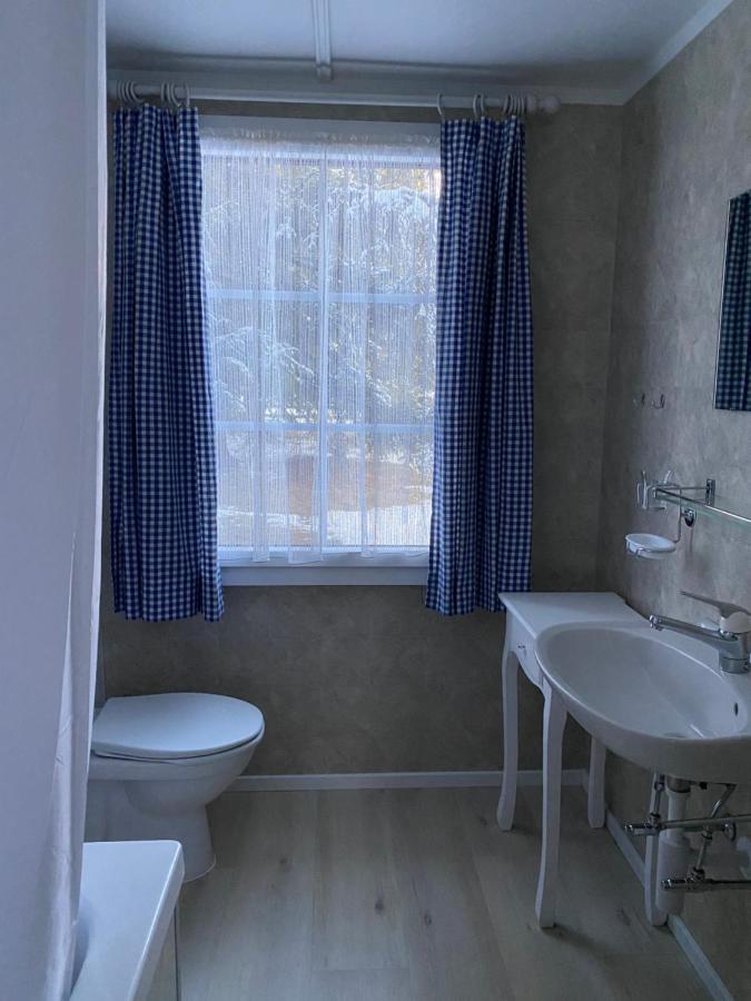 Familienferien Im Chalet Baergli カンデルシュテッグ エクステリア 写真
