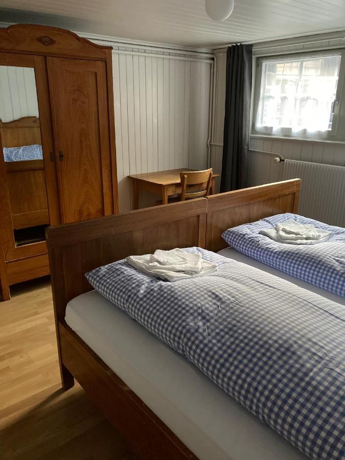 Familienferien Im Chalet Baergli カンデルシュテッグ エクステリア 写真